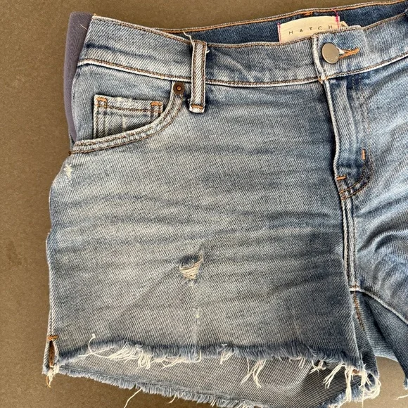 HATCH The Cut Off Denim Maternity Shorts - Picture 5 of 16